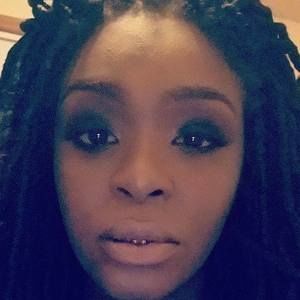 Meet your Posher, Larisha